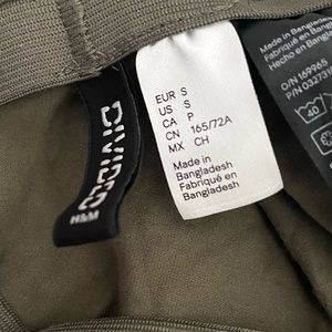 H&m a-line mini skirt with slit